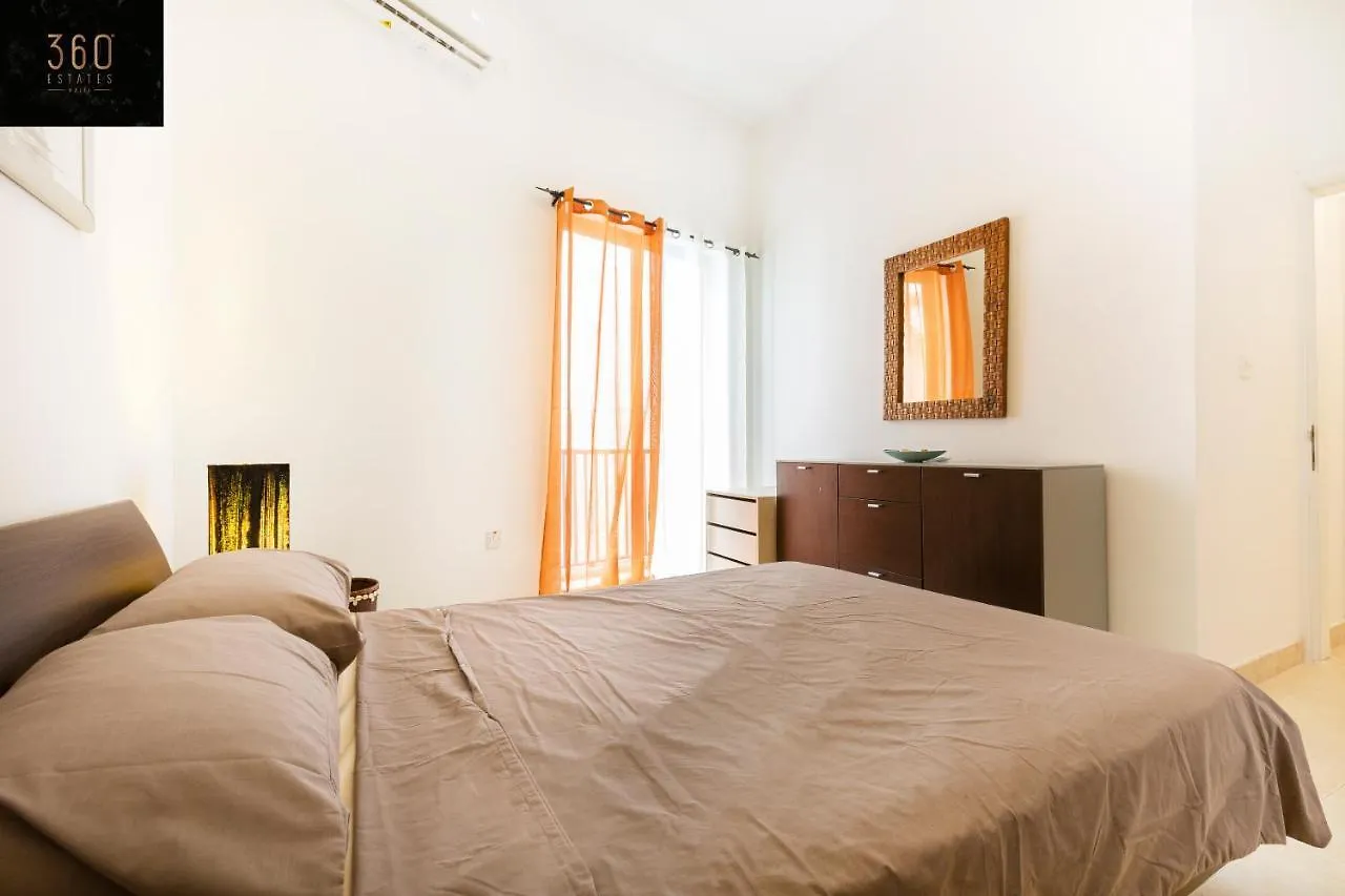 Central Apt 5Mins To Promenade With Sofa Ac & Wifi By 360 Estates Sliema Malta