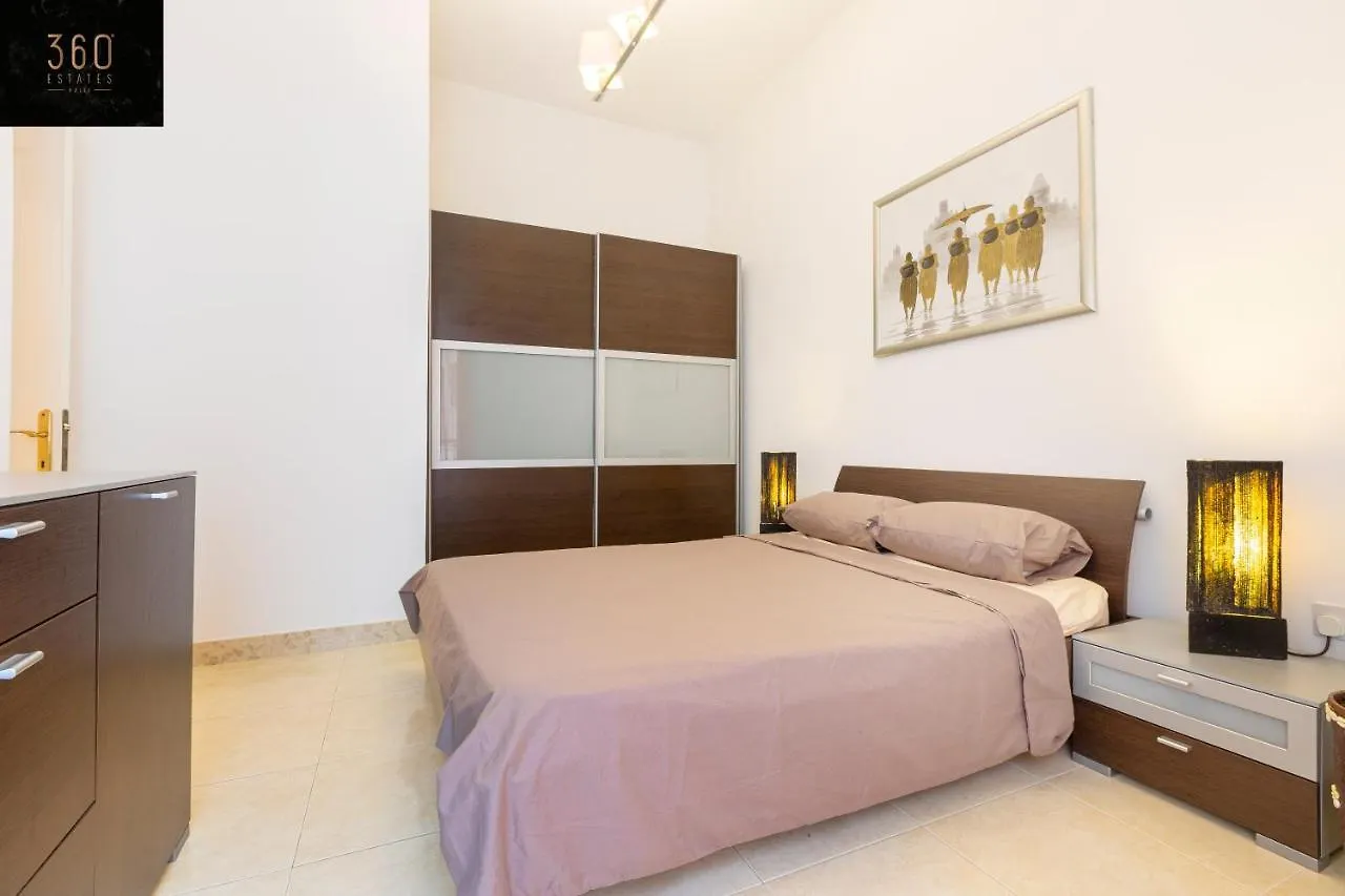 Central Apt 5Mins To Promenade With Sofa Ac & Wifi By 360 Estates Sliema 0*,  Malta