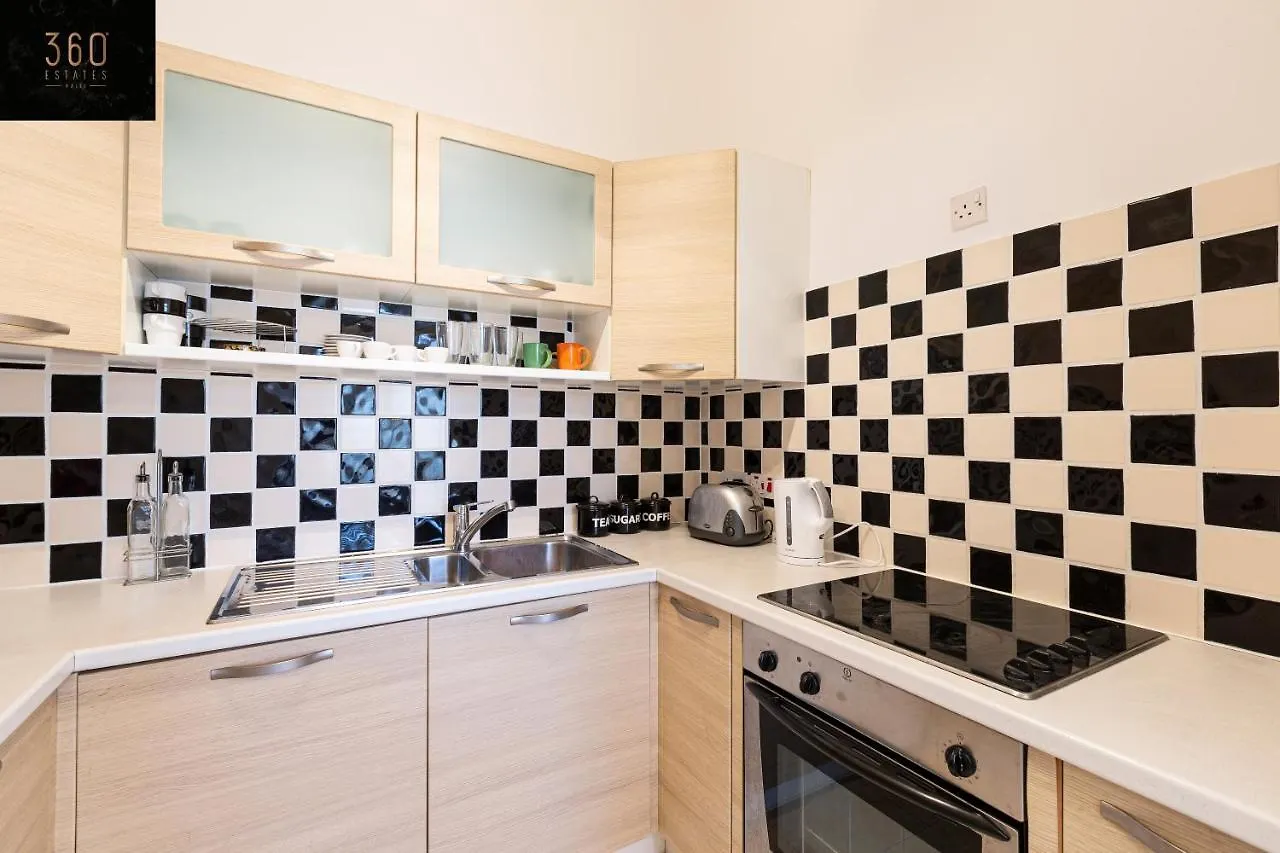 Central Apt 5Mins To Promenade With Sofa Ac & Wifi By 360 Estates 슬리에마 아파트
