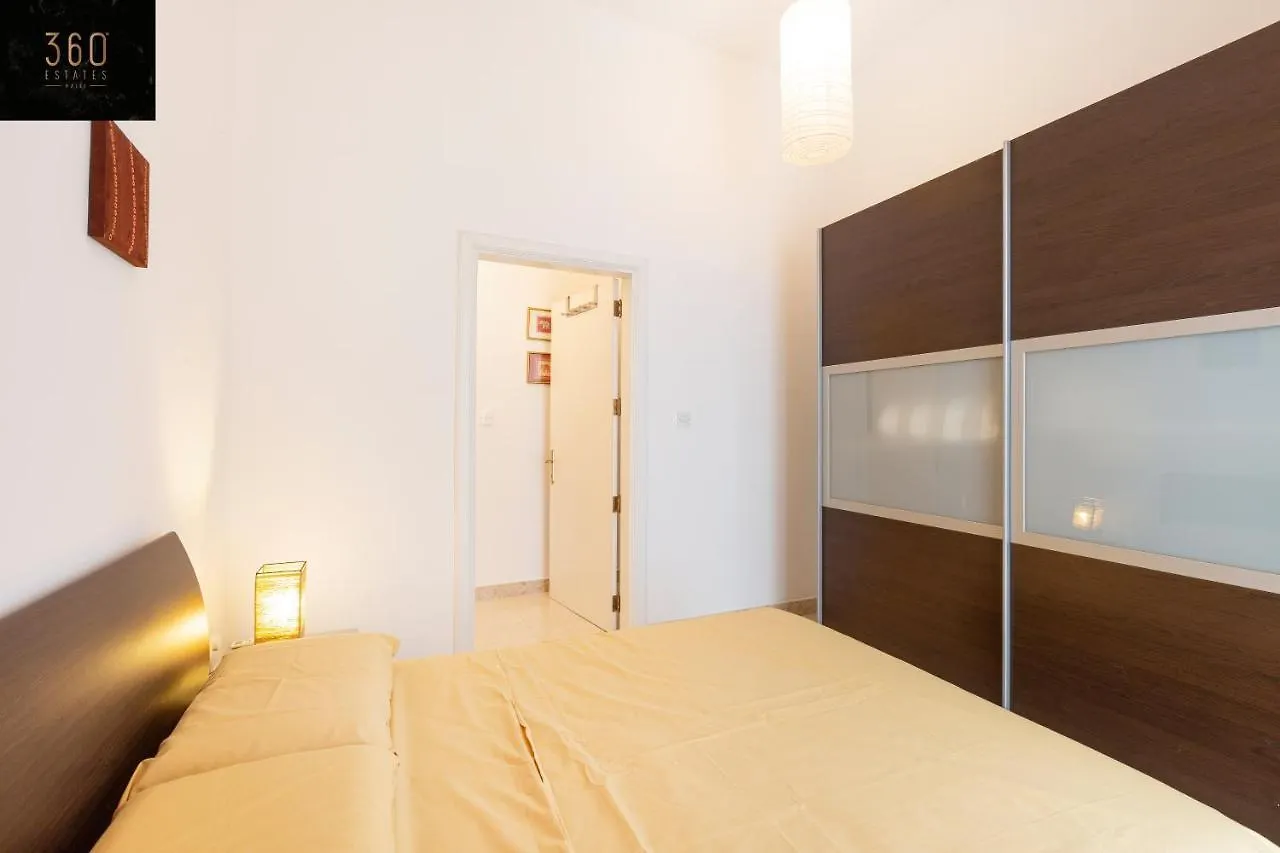 Central Apt 5Mins To Promenade With Sofa Ac & Wifi By 360 Estates 슬리에마 0*,